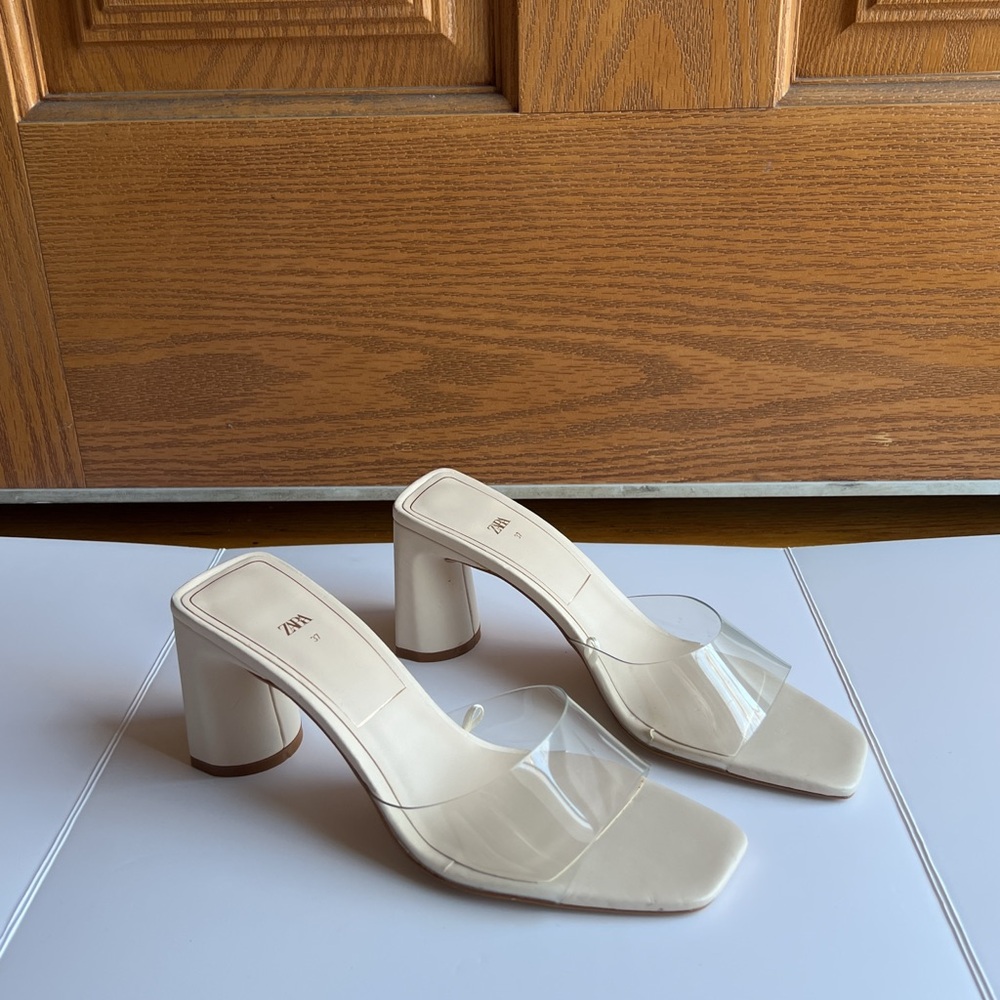 ZARA Clear Strap Mule Heels Ivory Block Heel Square Toe Minimal Trendy